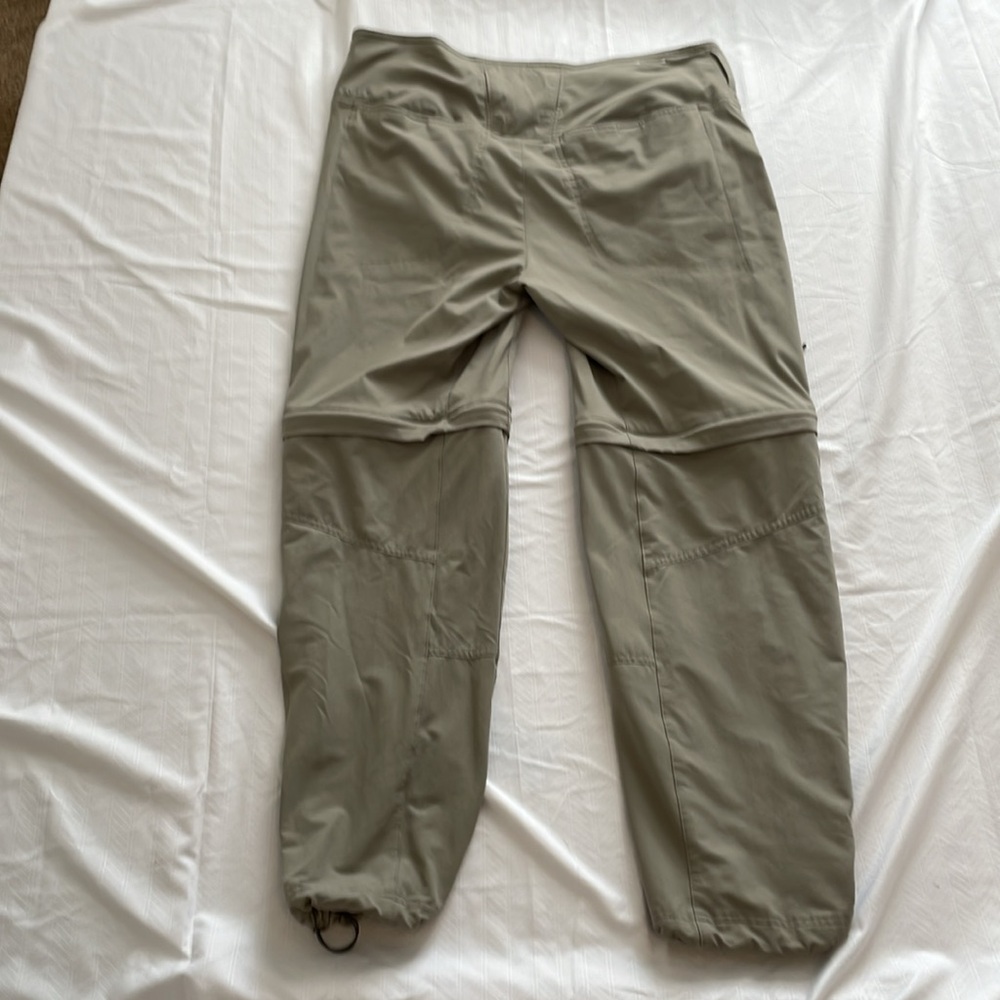 Columbia hiking pants. 14 short - Picture 7 of 7